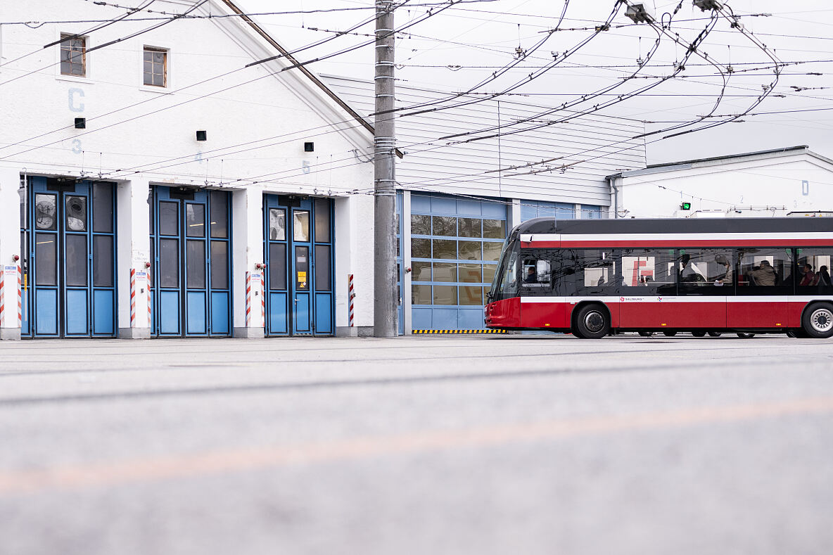 Obus Remise_(c) Georg Kukuvec