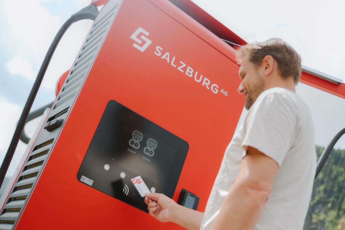 Salzburg AG Hypercharger