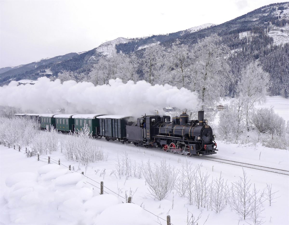 Wintermärchen mit der Pinzgauer Lokalbahn