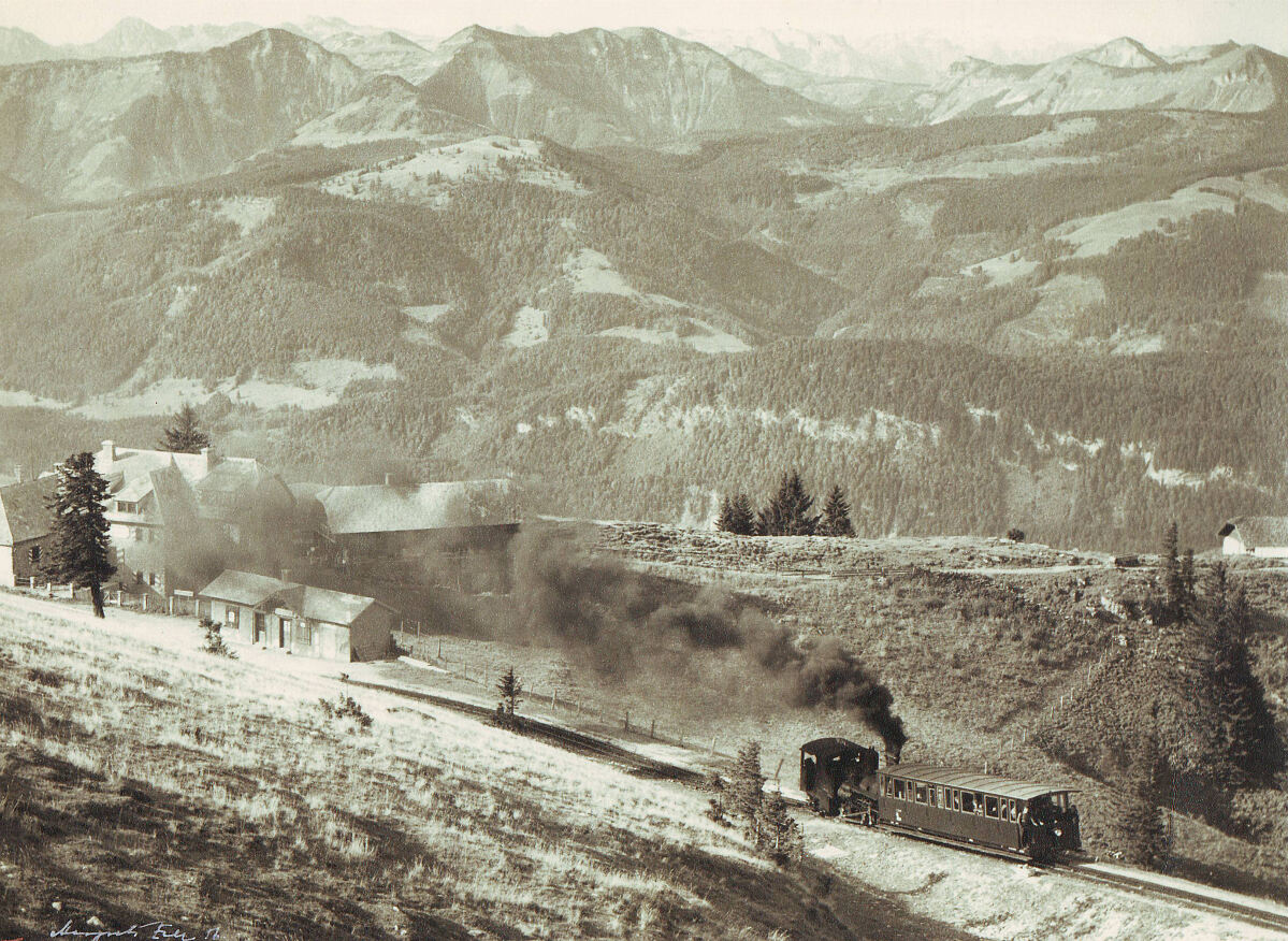 Nostalgiedampfzug bei der Station Schafbergalm um 1930