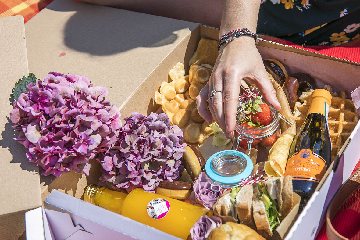 Sieben Gastronomie-Betriebe aus der Salzburger Altstadt sorgen für köstliche Picknick-Boxen
