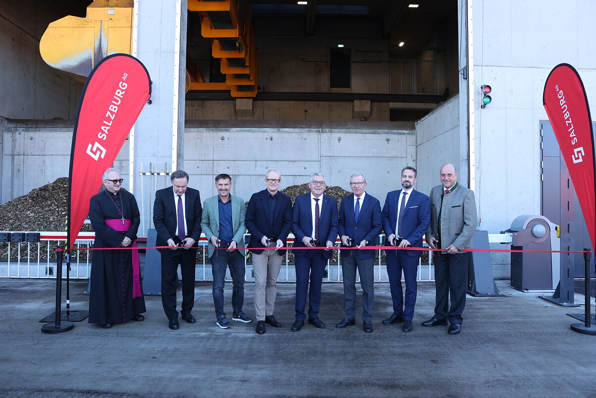 Das Biomasse-Heizkraftwerk Siezenheim II ist eröffnet.